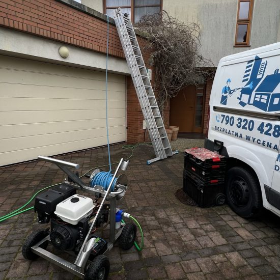 mycie-cisnieniowe-elewacji-kostki-warszawa (18)